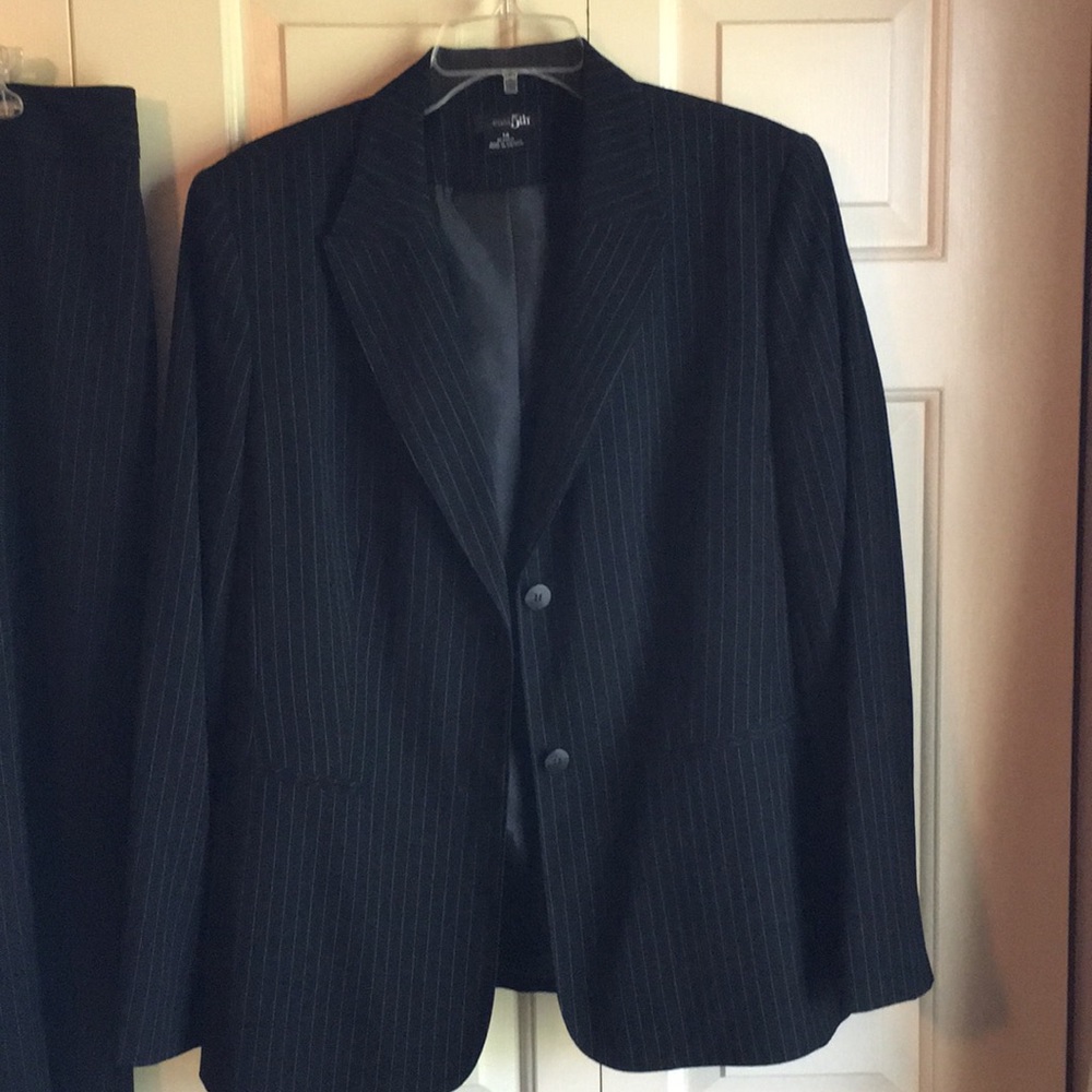 Black and white pin stripe pant suit